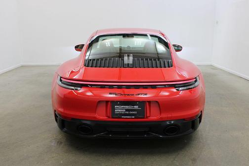 2024 Porsche 911 Carrera GTS