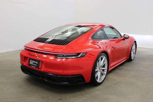 2024 Porsche 911 Carrera GTS