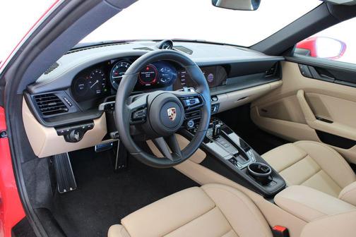 2024 Porsche 911 Carrera GTS