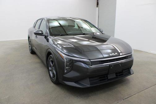Interstellar Gray 2025 Kia K4 LXS