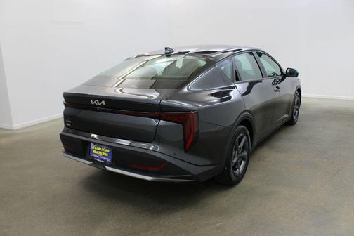 Interstellar Gray 2025 Kia K4 LXS