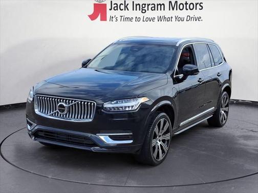 2023 Volvo XC90 Recharge Plug-In Hybrid T8 Plus Bright Theme 7-Seater
