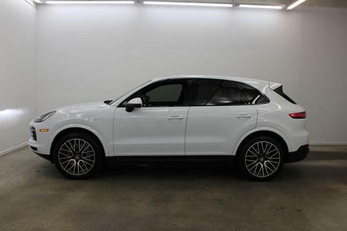 2022 Porsche Cayenne Cayenne