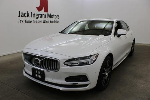 2023 Volvo S90 B6 Ultimate