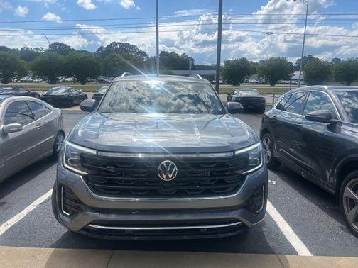 2024 Volkswagen Atlas 2.0T SEL Premium R-Line 4MOTION