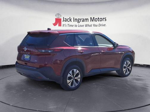 2021 Nissan Rogue SV