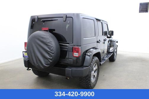 2016 Jeep Wrangler Unlimited Sahara