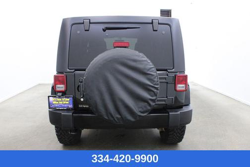 2016 Jeep Wrangler Unlimited Sahara