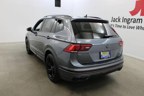 Grey 2024 Volkswagen Tiguan 2.0T SE R-Line Black