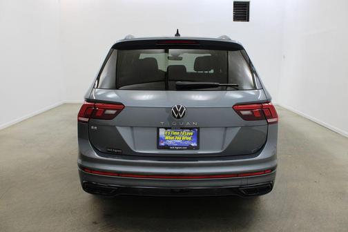 Grey 2024 Volkswagen Tiguan 2.0T SE R-Line Black