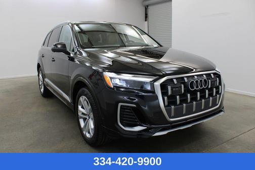 2025 Audi Q7 55 Premium Plus