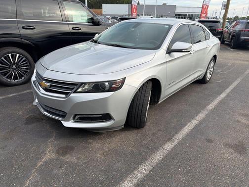 Silver Ice Metallic 2018 Chevrolet Impala 1LT