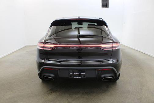 Jet Black 2026 Porsche Macan Macan