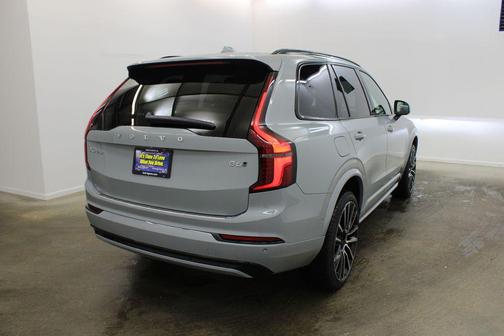 Vapour Grey Metallic 2026 Volvo XC90 Ultra Dark Theme, B6 AWD Gas (mild hybrid), Gasoline, 6 Seats