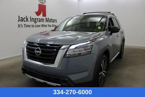 2023 Nissan Pathfinder Platinum 4WD