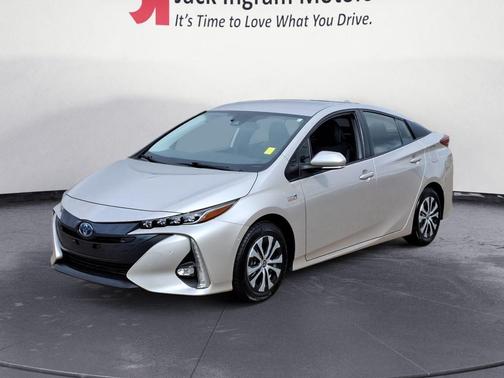 2021 Toyota Prius Prime Limited