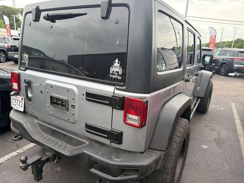 Billet Silver Metallic Clearcoat 2017 Jeep Wrangler Unlimited Rubicon