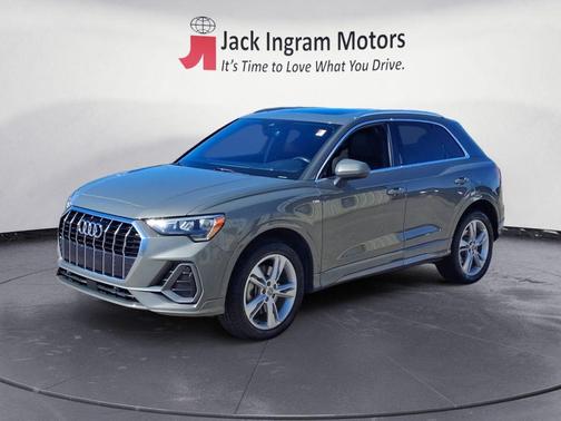 2020 Audi Q3 45 S line Premium