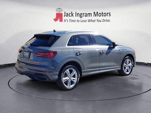 2020 Audi Q3 45 S line Premium