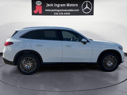 2026 Mercedes-Benz GLC 300 Base