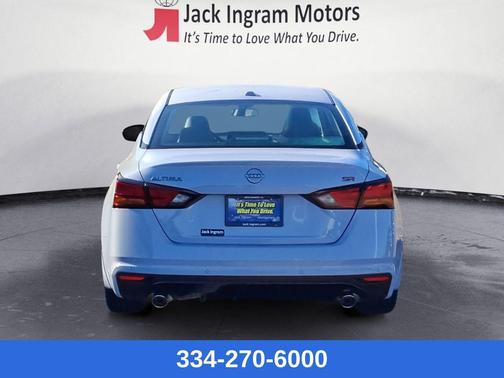 2025 Nissan Altima SR FWD