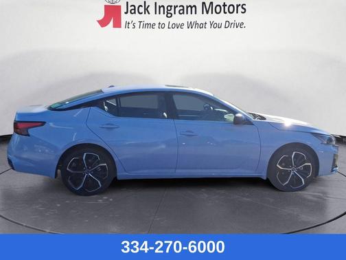 2025 Nissan Altima SR FWD