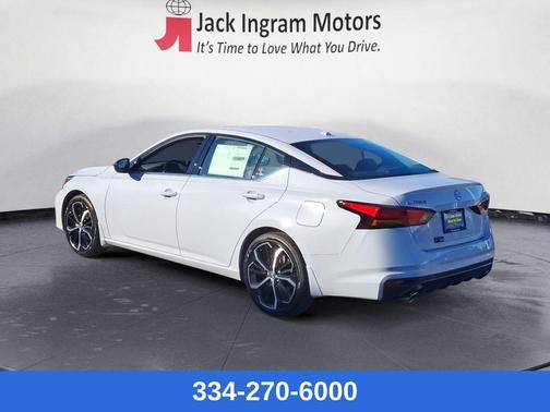 2025 Nissan Altima SR FWD