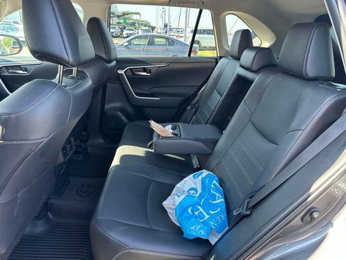 Magnetic Gray Metallic 2025 Toyota RAV4 XLE Premium