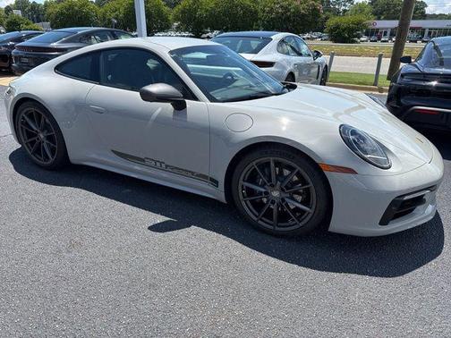 2023 Porsche 911 Carrera T