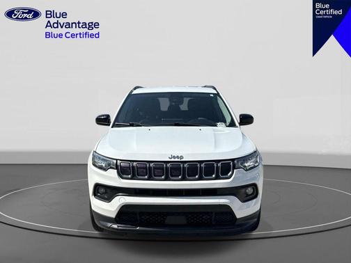 Bright White Clearcoat 2022 Jeep Compass Latitude