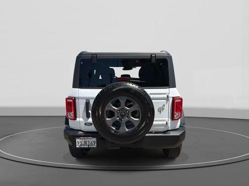 Oxford White 2025 Ford Bronco Big Bend