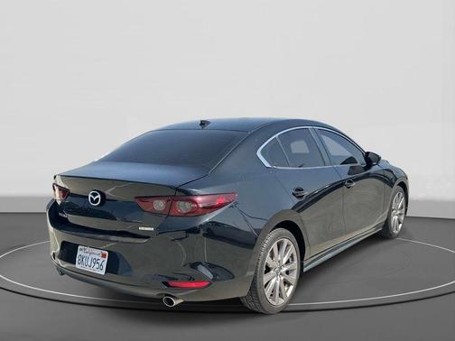 Jet Black Mica 2019 Mazda Mazda3 FWD w/Preferred Package