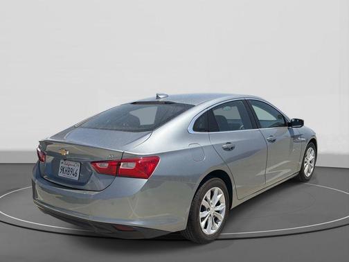 Sterling Gray Metallic 2024 Chevrolet Malibu LT