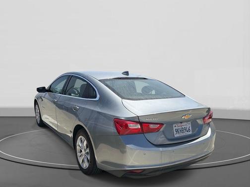 Sterling Gray Metallic 2024 Chevrolet Malibu LT