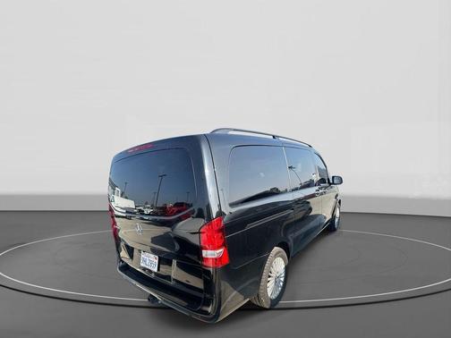 2023 Mercedes-Benz Metris Base