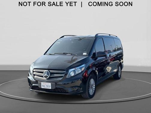 2023 Mercedes-Benz Metris Base