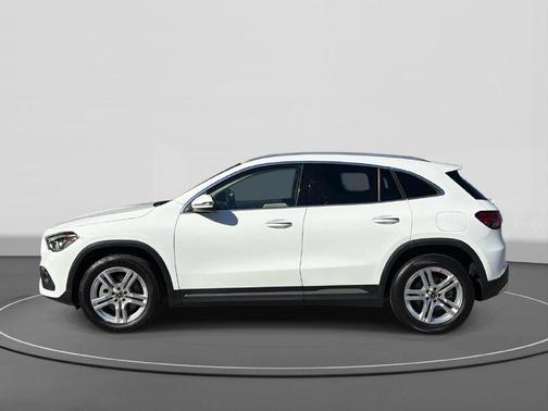 Polar White 2021 Mercedes-Benz GLA 250 Base
