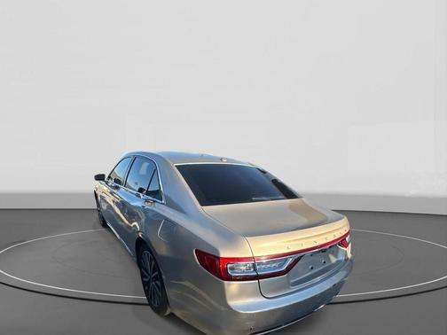 2017 Lincoln Continental Select