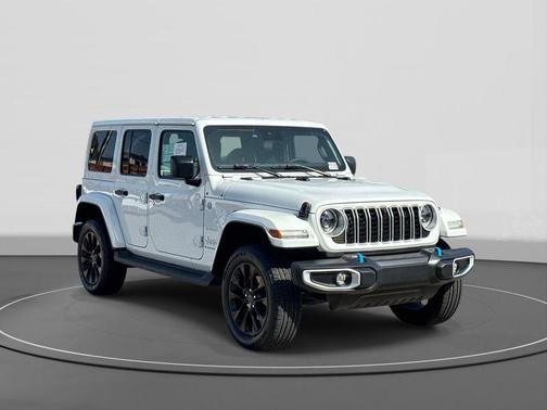 Bright White Clearcoat 2024 Jeep Wrangler 4xe Sahara