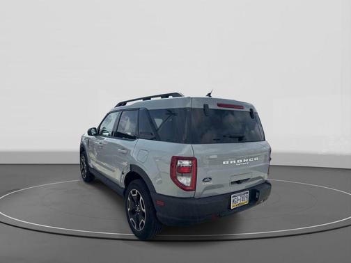 Cactus Green / Gray 2023 Ford Bronco Sport Outer Banks