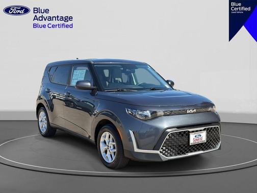 Gravity Gray 2025 Kia Soul LX