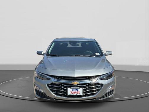 Sterling Gray Metallic 2024 Chevrolet Malibu LT