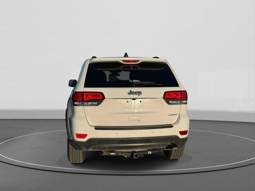 2020 Jeep Grand Cherokee Laredo E