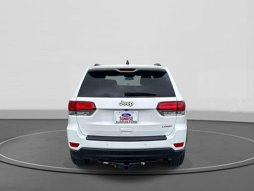 2020 Jeep Grand Cherokee Laredo E