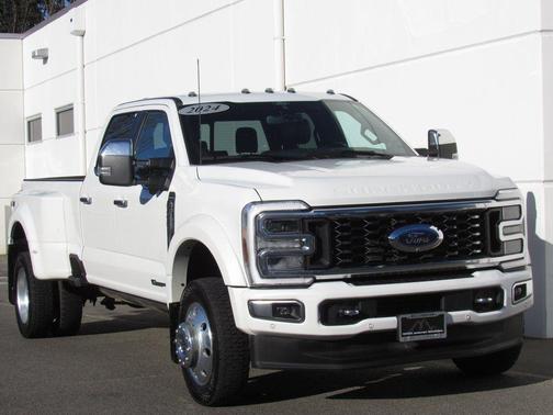 Star White 2024 Ford F-450 Platinum
