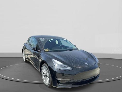Black 2022 Tesla Model 3 Base
