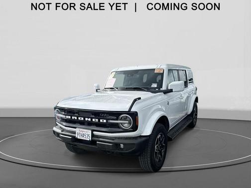 2025 Ford Bronco Outer Banks