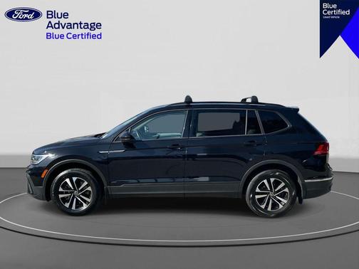 Deep Black Pearl Effect 2024 Volkswagen Tiguan 2.0T S
