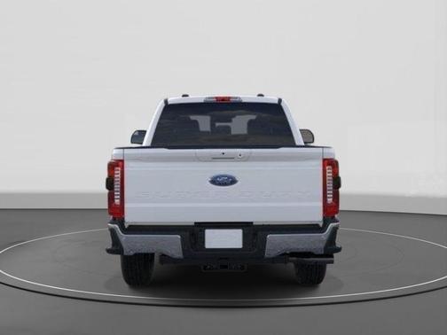 Oxford White 2026 Ford F-250 Lariat