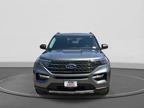 Carbonized Gray Metallic 2023 Ford Explorer XLT